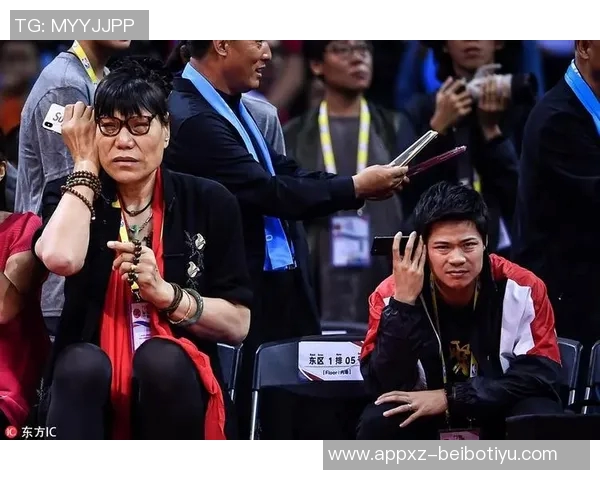 媒体人回顾小丁2018年中国赛独行侠球权事件揭示人情世故的重要性